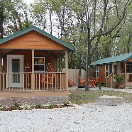 Kansas City Eastoak Grove Koa Hotel